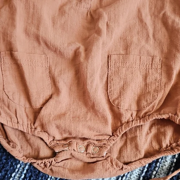 Lemon Kids Set in Warm Brown, Bonnet And Bubble Romper - Picture 4 of 10